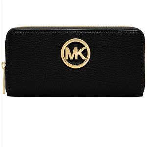 Fulton Zip-Around Continental Wallet, Black